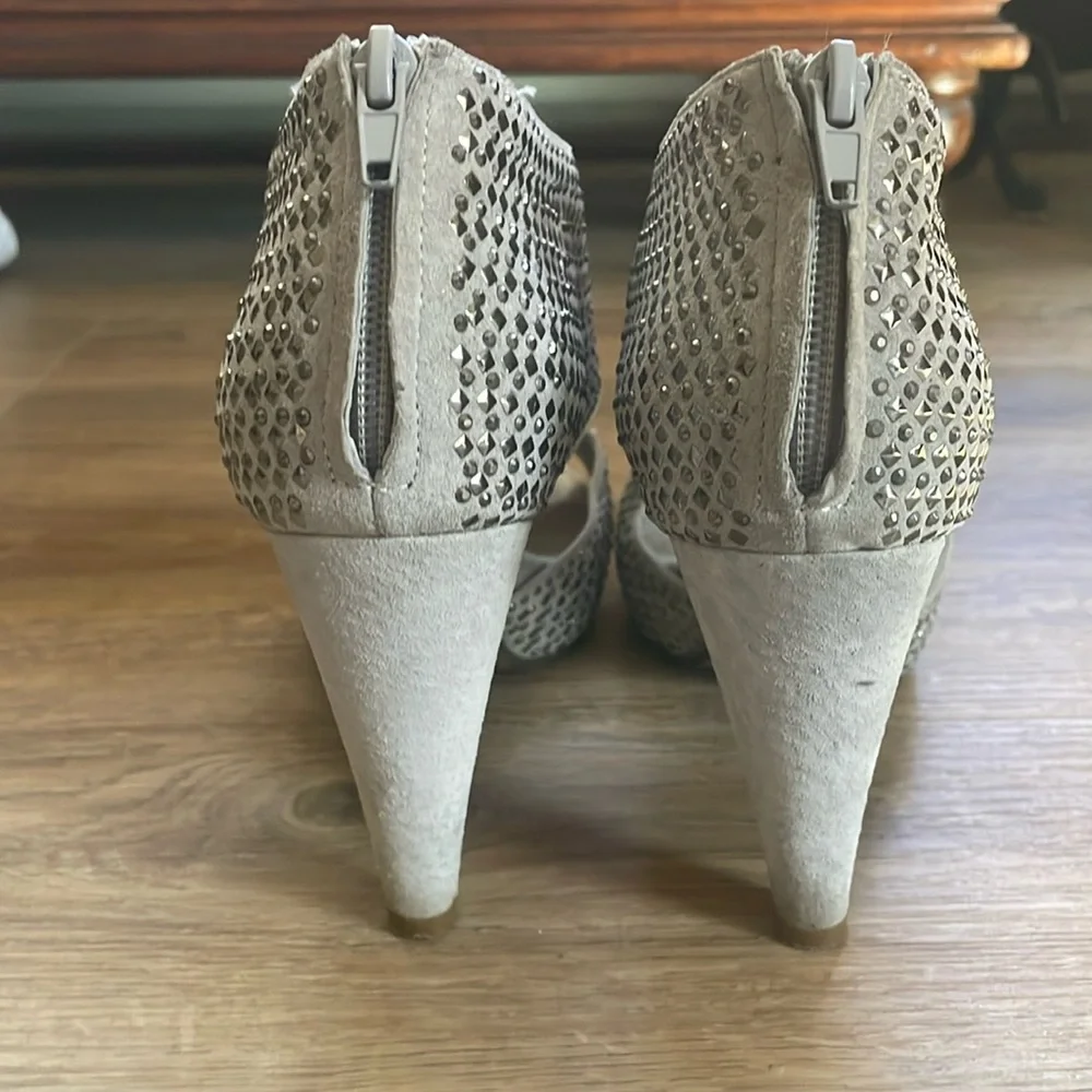 Jeffrey Campbell silver studded platform heels 8.5 - Picture 3 of 6